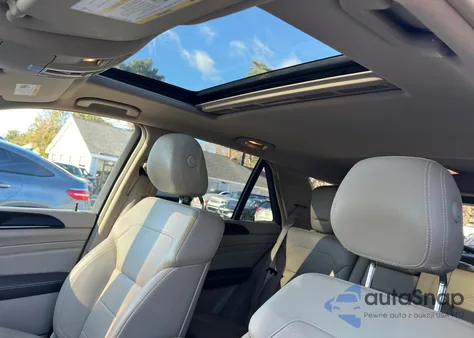 2015 Mercedes-Benz Ml 350 4Matic from USA, damaged, VIN 4JGDA5HB2FA451477